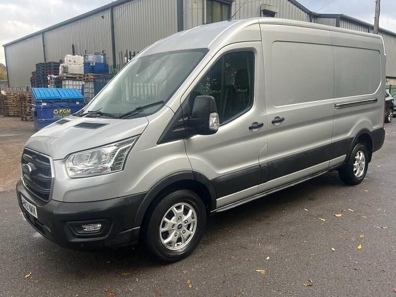 Second-hand Ford Transit Trend 130 CP (95 kW) 2021 Argintiu Van