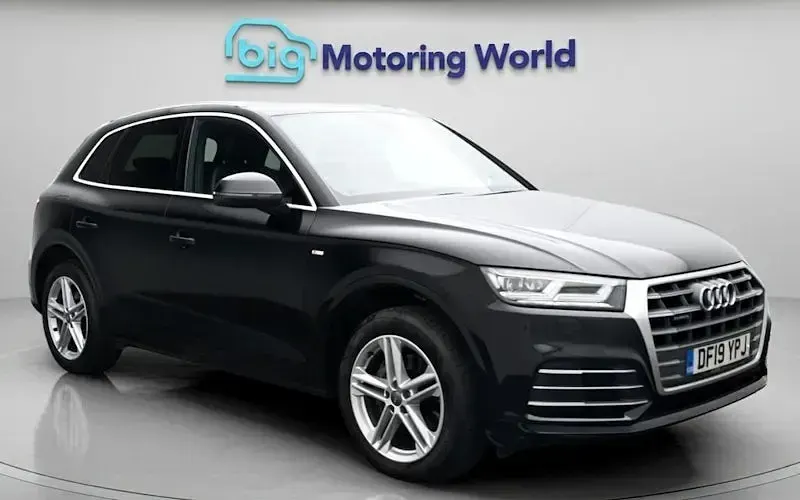 Used Audi Q5 S-Line 190 HP (139 kW) 2019 SUV