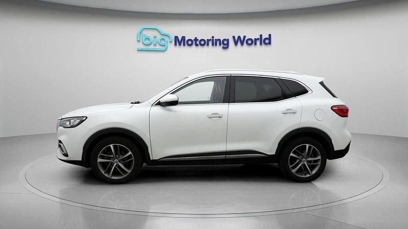 Used MG HS Exclusive 162 HP (119 kW) 2022 White SUV