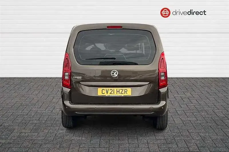 Used Vauxhall Combo S 110 HP (80 kW) 2021 Brown MPV