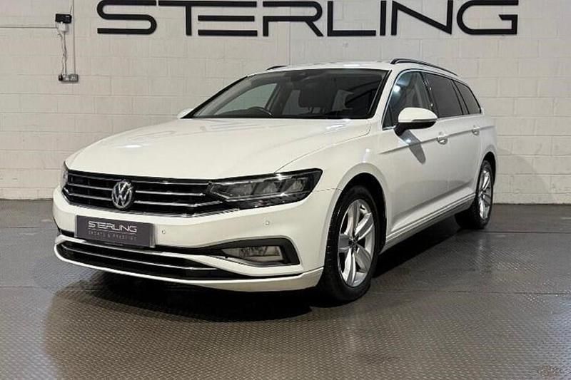 White Used 2020 VW Passat SE Estate | £10,929 (Good price) - Image 1/1