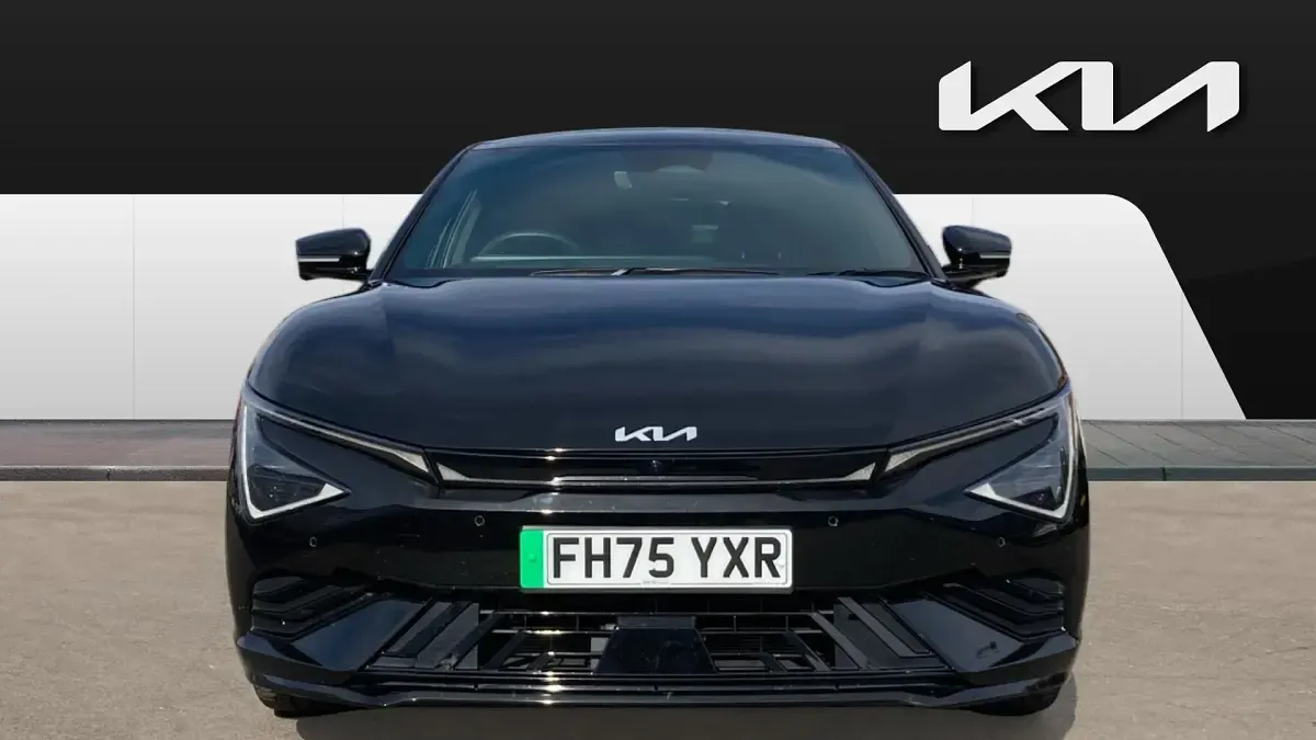 Used Kia EV6 GT-Line S 239 kW (325 HP) 2025 Premium paint  midnight black SUV
