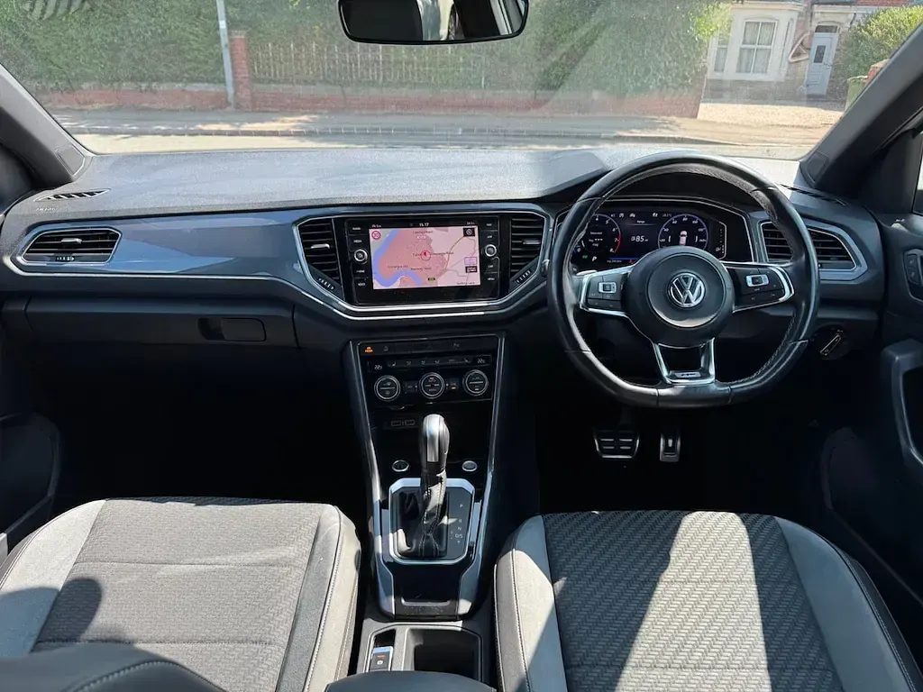 Used VW T-Roc R-line 150 HP (110 kW) 2020 Silver SUV