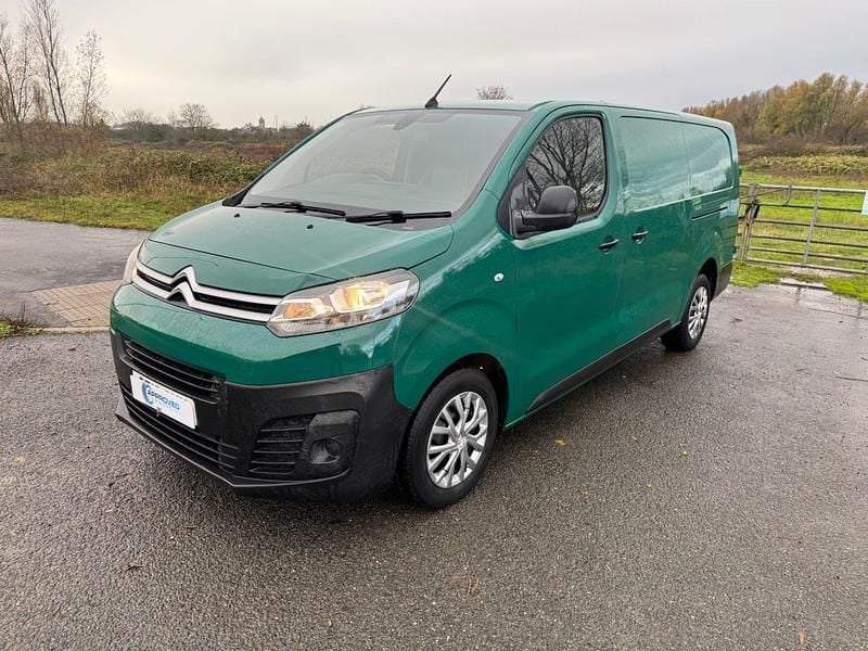 Used Citroën Dispatch 120 HP (88 kW) 2019 Green MPV