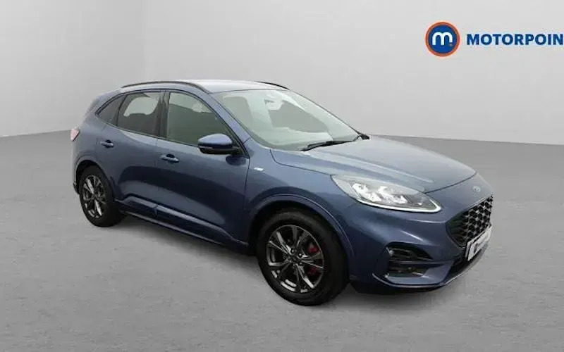 Usado Ford Kuga ST-Line 120 HP (88 kW) 2021 SUV