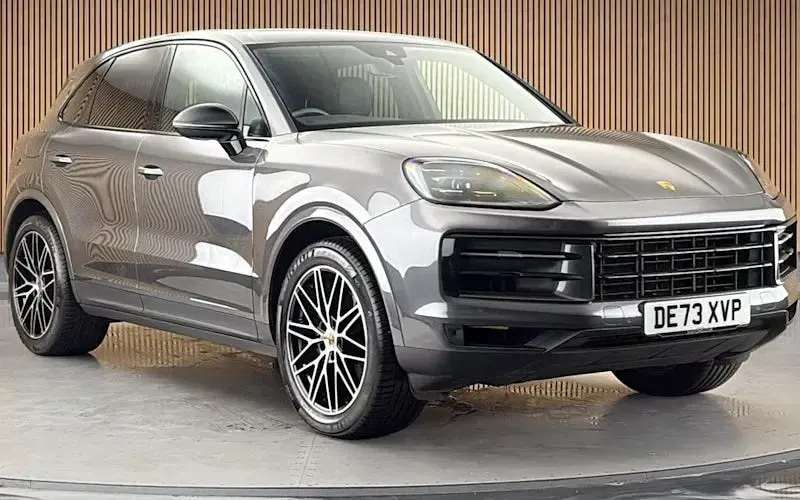 Used Porsche Cayenne 354 HP (260 kW) 2023 SUV
