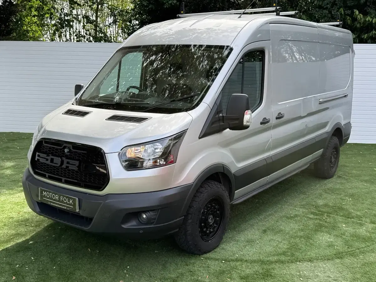 Used Ford Transit Trend 125 HP (91 kW) 2015 Silver Van
