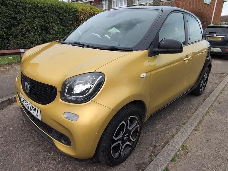 Used Smart ForFour Premium 71 HP (52 kW) 2015 Yellow Hatchback
