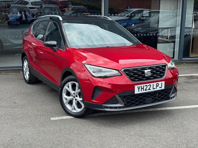 Red Used 2022 Seat Arona FR SUV | £13,995 (Fair price) - Image 1/4