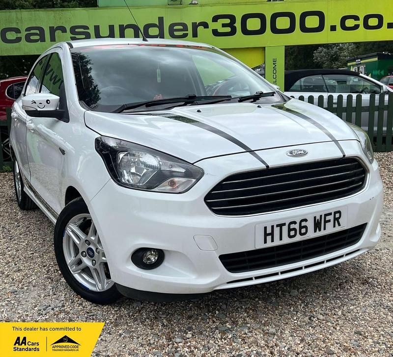 White Used 2017 Ford Ka Plus Zetec Hatchback | £6,075 (Good price) - Image 1/4