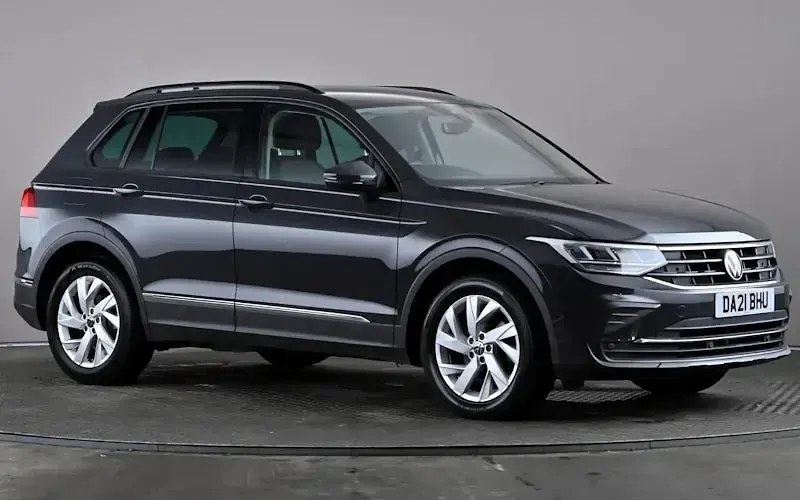 Used VW Tiguan Life 150 HP (110 kW) 2023 SUV