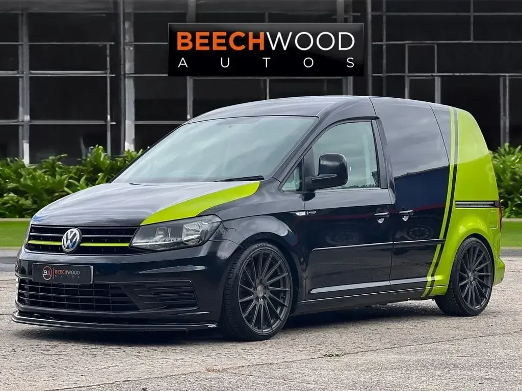 Used VW Caddy Startline 122 HP (89 kW) 2019 Black MPV
