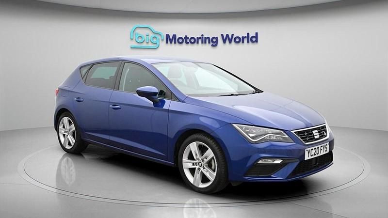 Used Seat Leon FR 130 HP (95 kW) 2020 Blue Hatchback