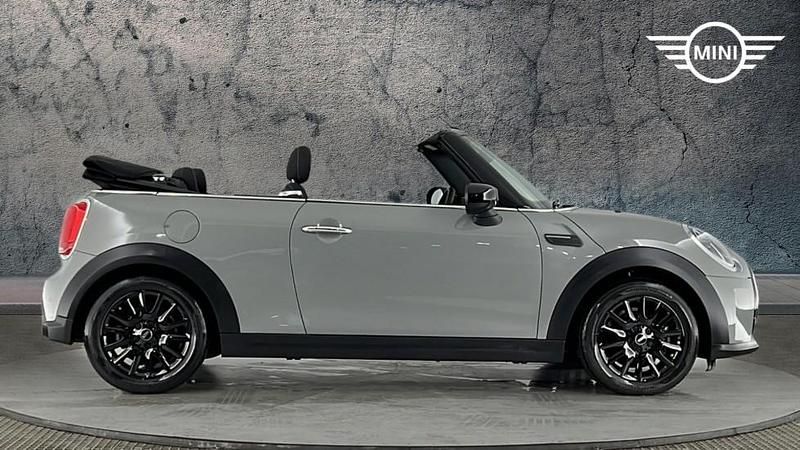 Used Mini Cooper Classic 134 HP (98 kW) 2022 Grey Hatchback