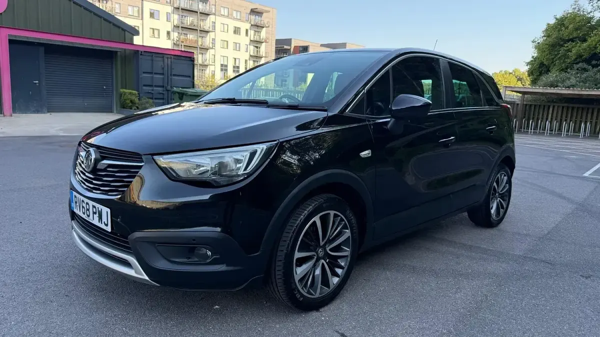 Used Vauxhall Crossland X Elite 81 HP (59 kW) 2018 Black SUV