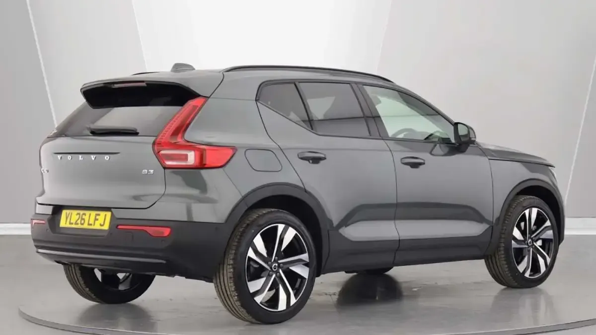 New Volvo XC40 Ultra 163 HP (119 kW) 2027 SUV