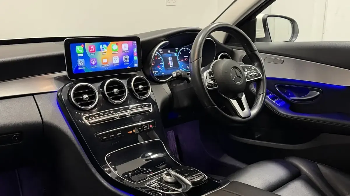 Usado Mercedes C220 Sport Edition 2019 Branco Sedan