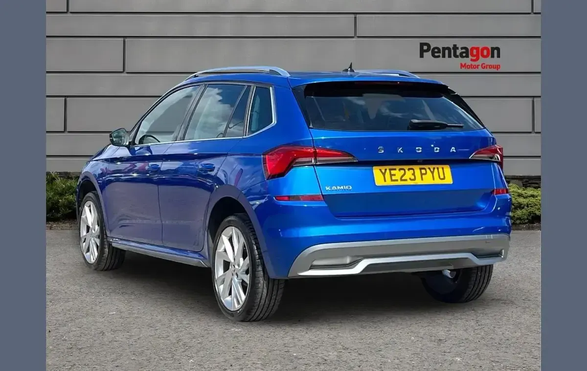 Used Skoda Kamiq SE L Executive 147 HP (108 kW) 2023 Blue SUV