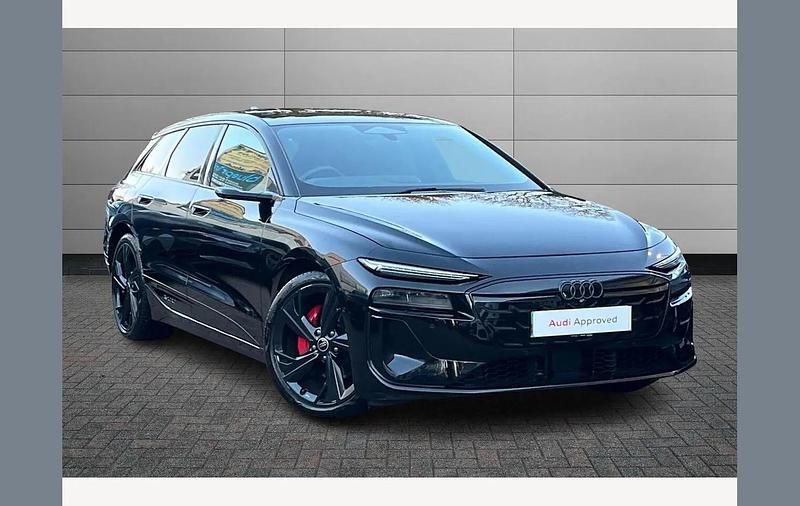 Black Used 2025 Audi e-tron Performance SUV | £49,695 (Super price) - Image 1/4