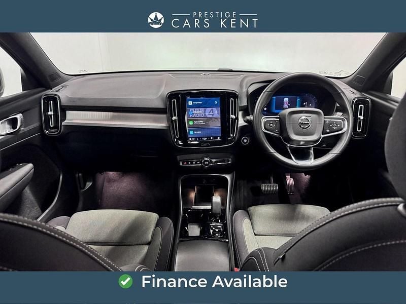 Used Volvo XC40 Plus 197 HP (144 kW) 2022 Grey SUV