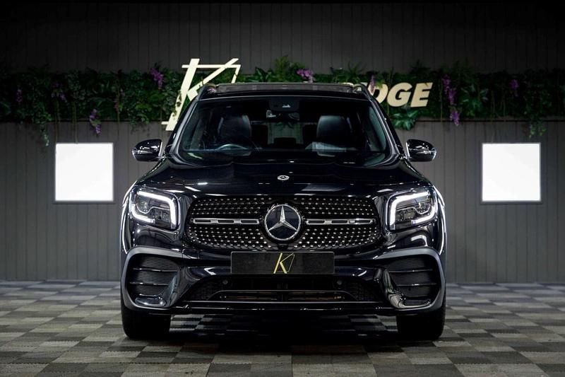 Used Mercedes GLB220 AMG line 2023 Black SUV