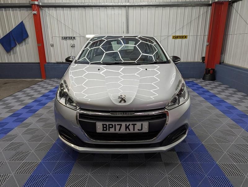 Used Peugeot 208 Active 2017 Silver Hatchback