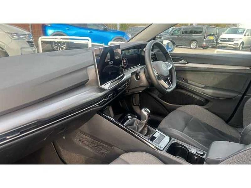 Used VW Golf VIII 150 HP (110 kW) 2025