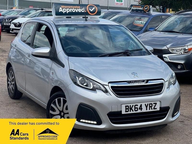 Used Peugeot 108 Active 68 HP (50 kW) 2014 Silver Hatchback