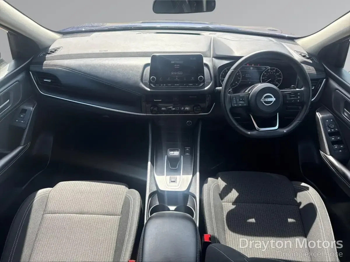 Used Nissan Qashqai Acenta Premium 158 HP (116 kW) 2023 Blue SUV