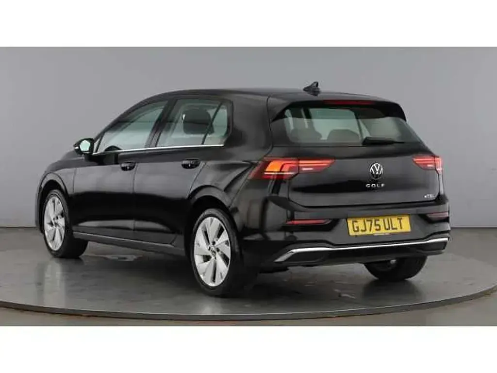Used VW Golf VIII Style 150 HP (110 kW) 2025 Black Hatchback