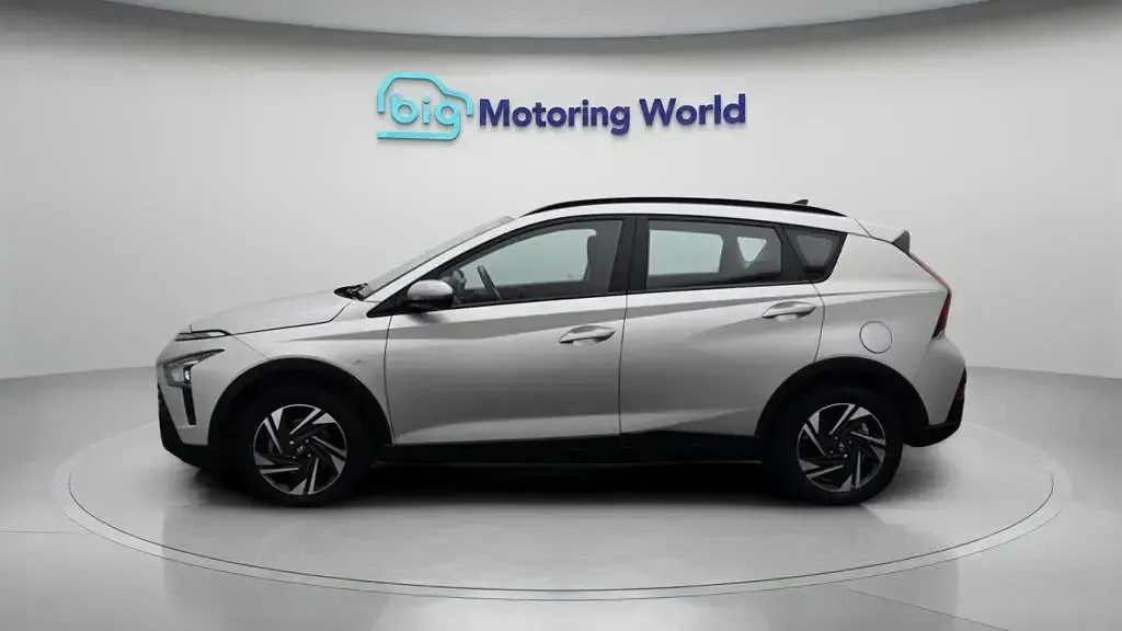 Used Hyundai Bayon SE 100 HP (73 kW) 2022 Grey SUV
