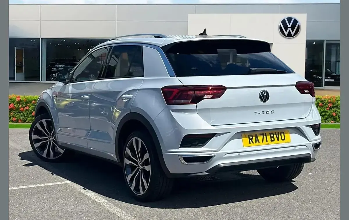 Used VW T-Roc R-line 150 HP (110 kW) 2021 Silver SUV