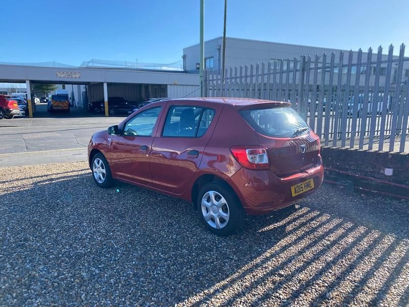Used Dacia Sandero Ambiance 2015 Red Hatchback