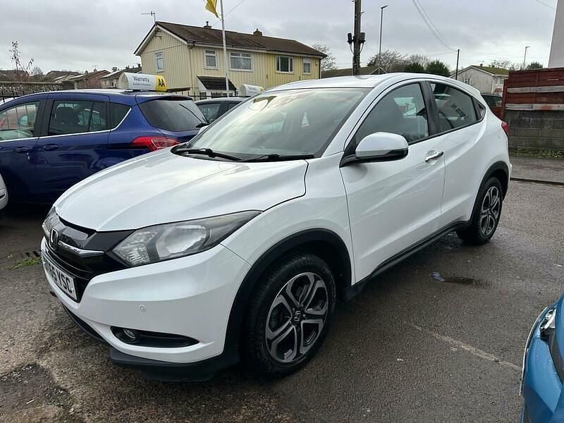 Used Honda HR-V SE 2015 White SUV