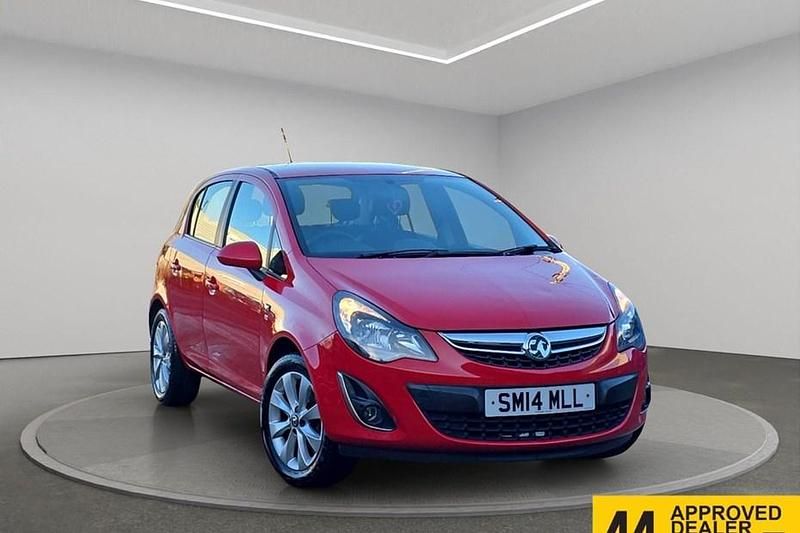 Red Used 2014 Vauxhall Corsa Excite Hatchback | £3,700 (Good price) - Image 1/1