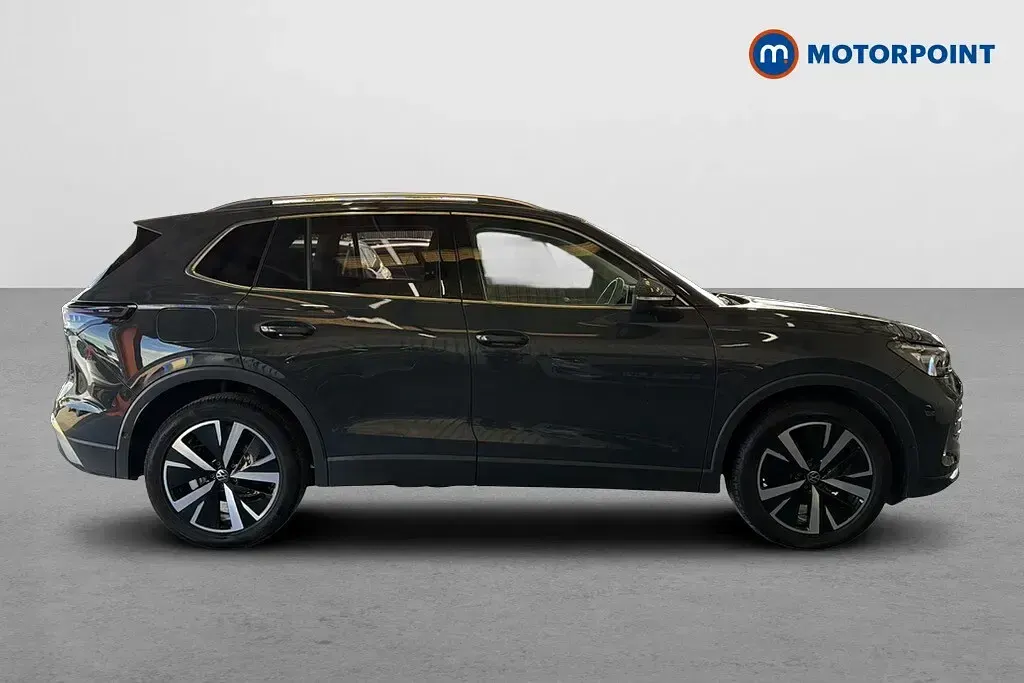 Used VW Tiguan Elegance 150 HP (110 kW) 2024 Grey SUV