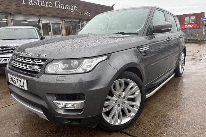 Used 2015 Land Rover Range Rover HSE SUV | £11,290 (Super price) - Image 1/1