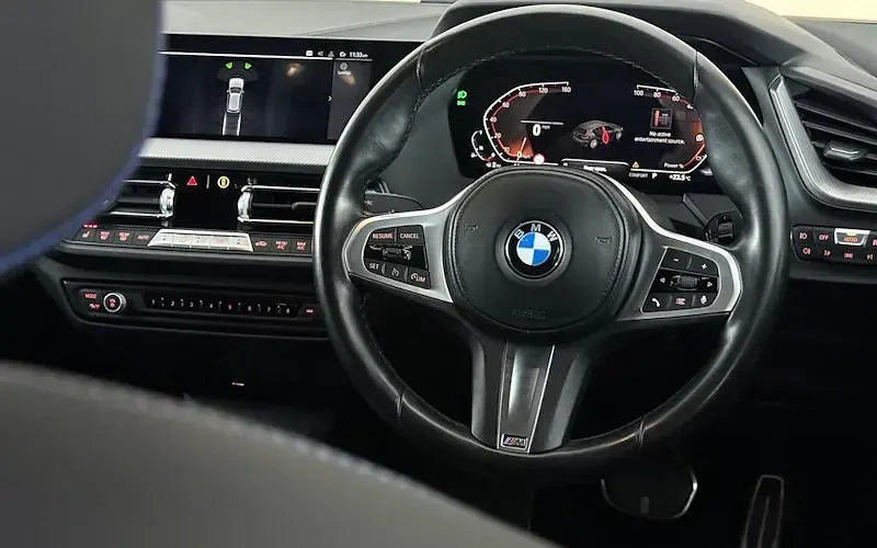 Used BMW 118 M Sport 136 HP (100 kW) 2022 White Hatchback