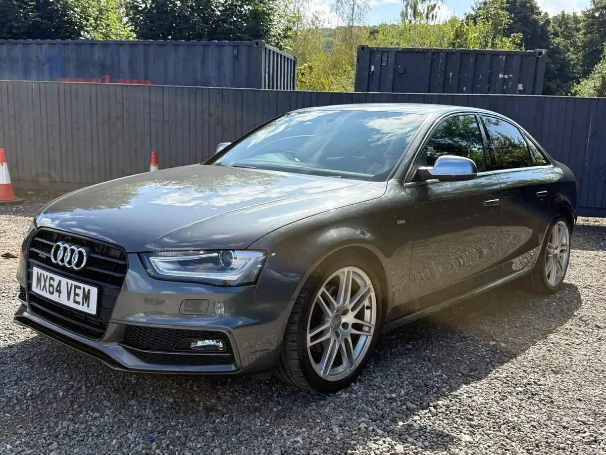 Used Audi A4 S-Line 174 HP (127 kW) 2014 Grey Sedan