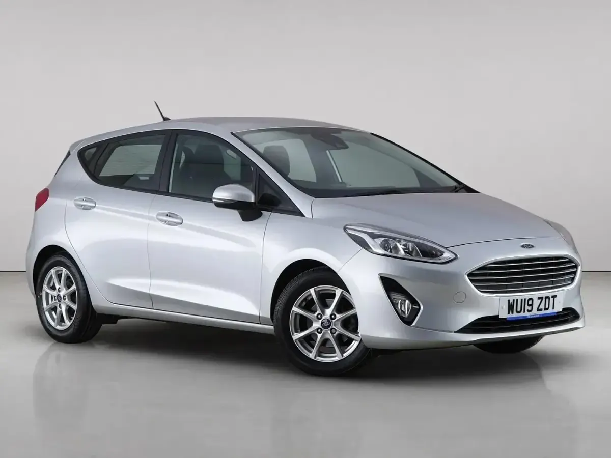 Used Ford Fiesta Zetec 101 HP (74 kW) 2019 Hatchback