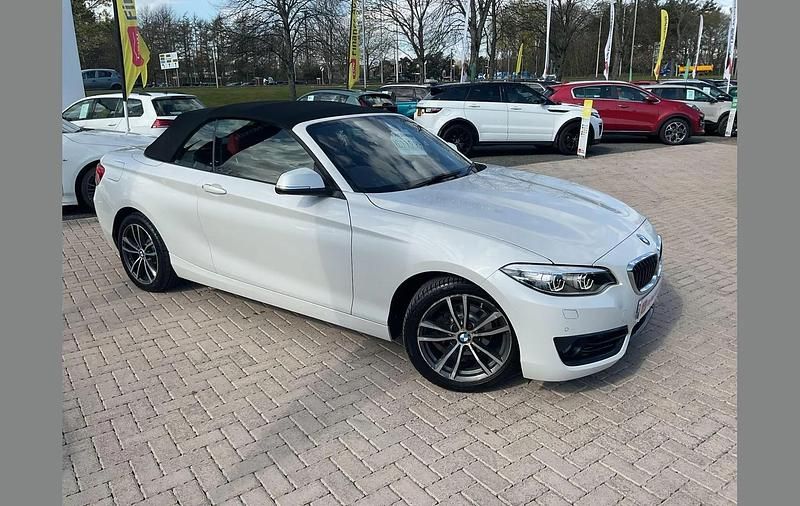 Used BMW 218 Sport Line 134 HP (98 kW) 2017 White Cabriolet