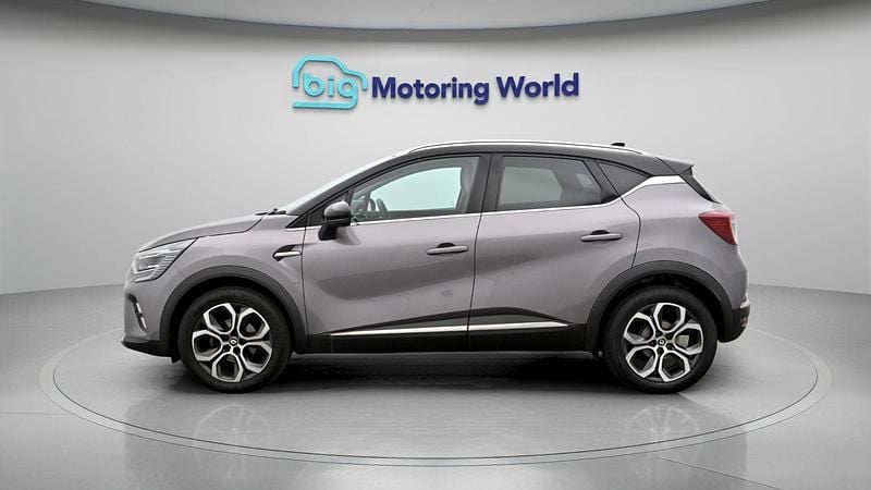 Second-hand Renault Captur Techno 138 CP (101 kW) 2023 SUV