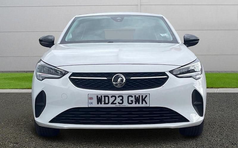 Second-hand Vauxhall Corsa Design Edition 75 CP (55 kW) 2023 Alb Hatchback