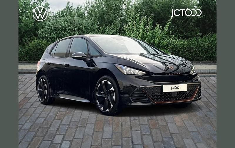 Used Cupra Born e-Boost 169 kW (231 HP) 2024 Black Hatchback