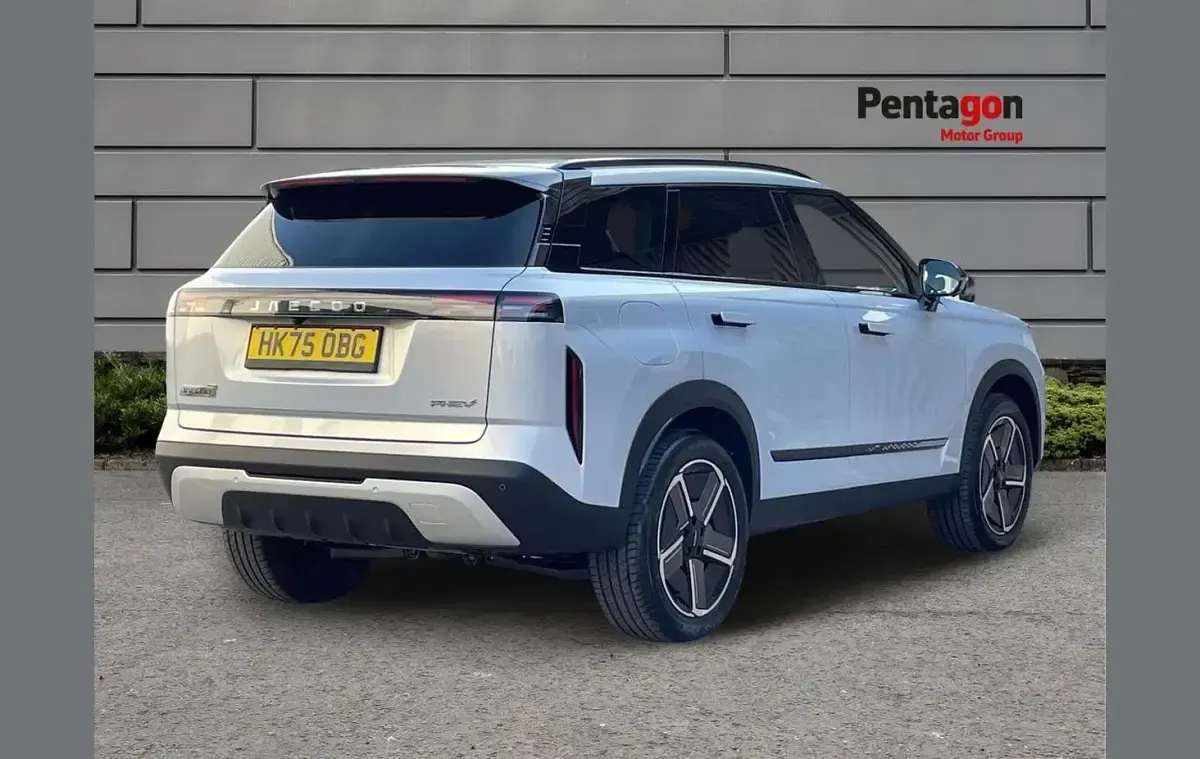 New Jaecoo 7 347 HP (255 kW) 2026 Silver SUV