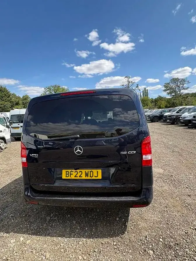 Used Mercedes Vito Progressive 2022 Blue Van