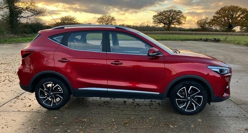 Used MG ZS Exclusive 2022 Red SUV