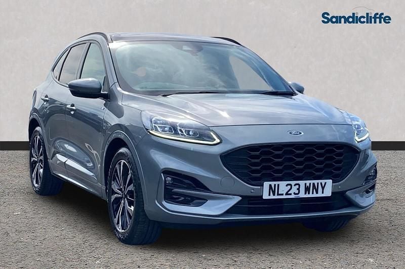 Second-hand Ford Kuga ST-Line X 150 CP (110 kW) 2023 SUV