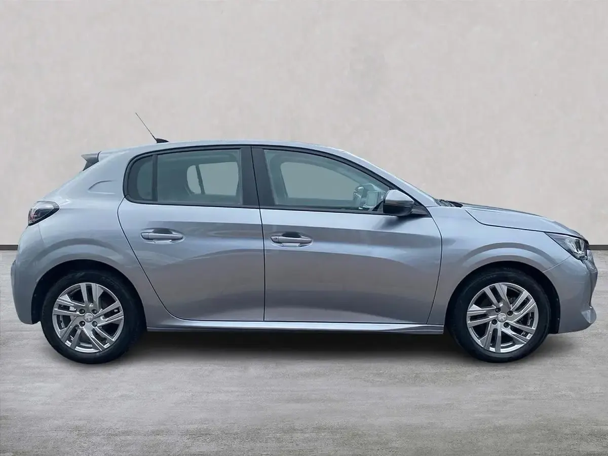 Używany Peugeot 208 Active Premium 75 KM (55 kW) 2020 Szary Hatchback