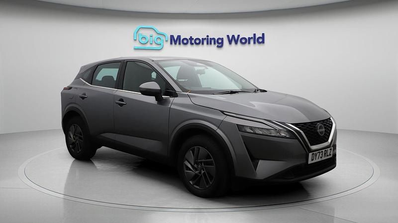 Used 2023 Nissan Qashqai Acenta Premium SUV | £16,600 (Super price) - Image 1/4